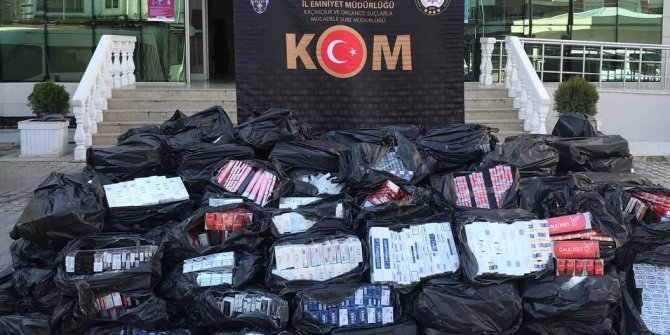 Tankerde 43 bin paket sigara ele geçti: 2 gözaltı