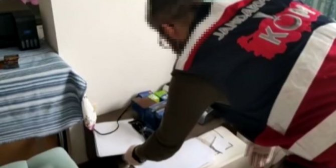 Jandarma’dan sahte nüfus cüzdanı ve ehliyet düzenleyen şahsa operasyon