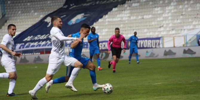 BB Erzurumspor: 1 - Konyaspor: 2 (İlk yarı)
