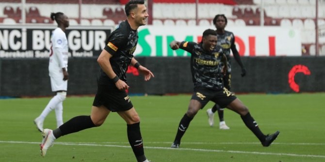Golcülerin düellosunda kazanan Göztepe