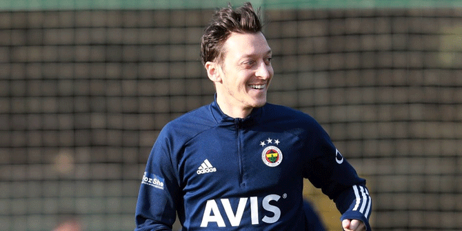 Mesut Özil'den Suriyeli çocuklara yardım eli