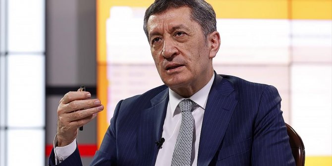 Selçuk: Lütfen ülkenin eğitim geleceği için kurallara uyalım