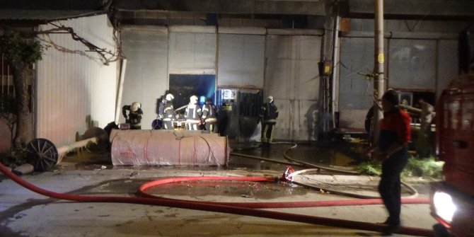 İplik fabrikası alevlere teslim oldu
