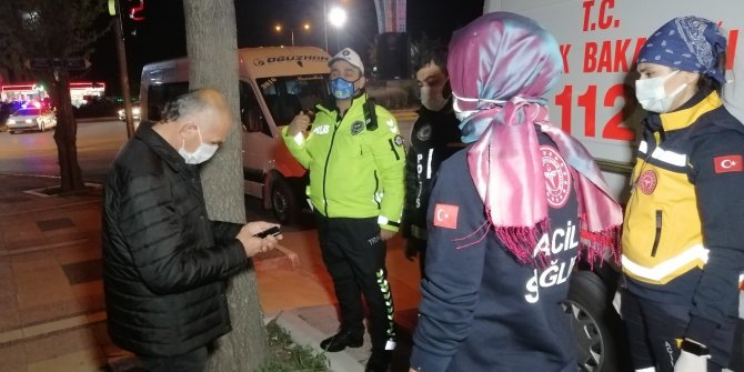 Karantinadaki sürücü servis şoförlüğü yaparken yakalandı