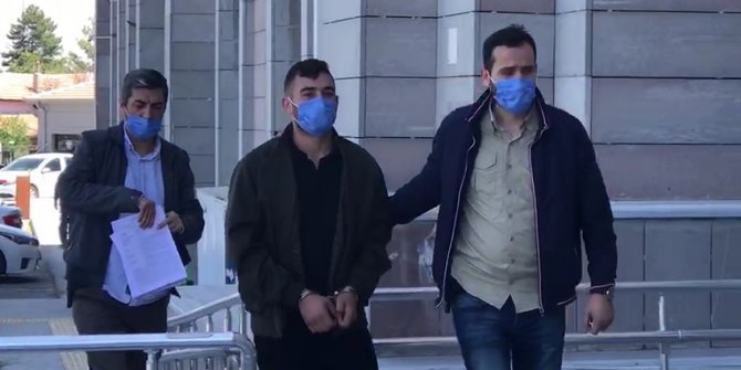 Kuyumcudan 'hakkını helal et' diyerek bilezik alıp kaçan şüpheli yakalandı