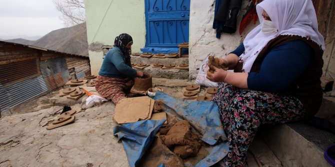 Yüzyıllardır anadan kıza öğretilerek yaşatılan gelenek: Dölek Güveci