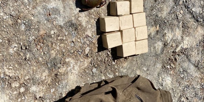 Teröristlere ait el bombası ve EYP düzenekleri bulundu