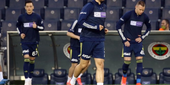 Ozan Tufan sağ beke