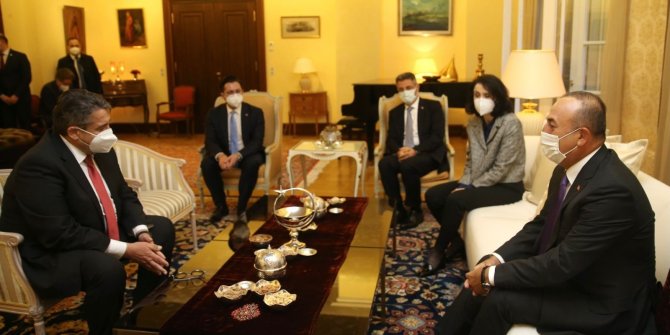 Dışişleri Bakanı Çavuşoğlu, Almanya’da eski Şansölye Schröder ve eski Dışişleri Bakanı Gabriel ile görüştü