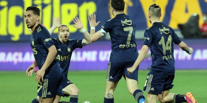 Fenerbahçe'ye Valencia hayat verdi