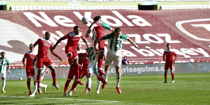 Konyaspor ile Antalyaspor 45. randevuda