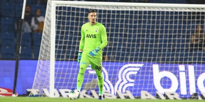 Fenerbahçe'de sezonun en istikrarlı ismi Altay Bayındır