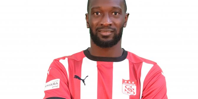 Yatabare, 2 yıl daha Sivasspor'da