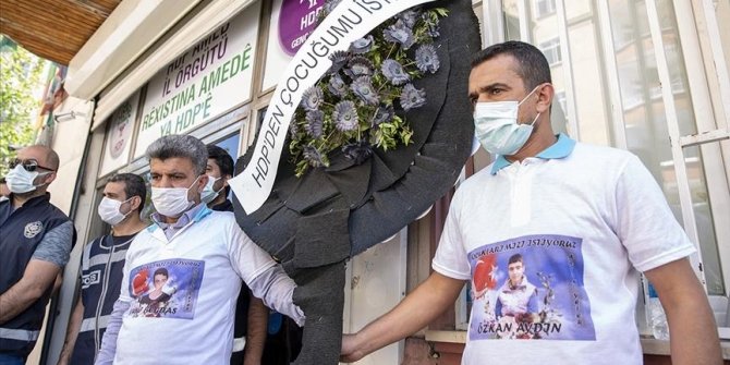 Anti-PKK sit-in continues in Turkey