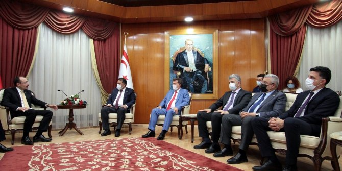 Bakan Muş, KKTC Başbakanı Saner tarafından kabul edildi