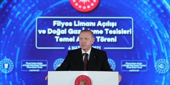 Erdogan: Turski sondažni brod Fatih u Crnom moru otkrio još 135 milijardi kubnih metara prirodnog gasa