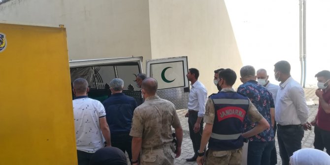 Kadın evinin balkonunda ölü bulundu
