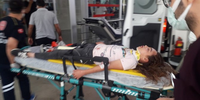 Kozan’da trafik Kazası: 5 yaralı