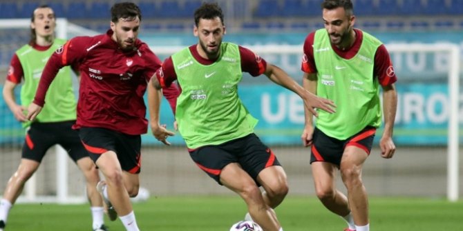 Türkiye, Galler'e karşı 24 yıl sonra sahaya çıkacak
