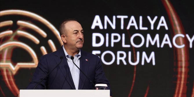 Cavusoglu: Antalija je u narednim danima domaćin dva važna međunarodna skupa