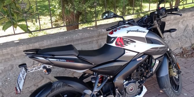 Park halindeki motosiklet çalındı