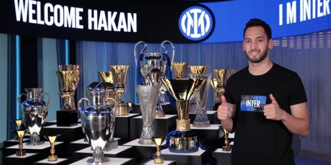 Inter, Hakan Çalhanoğlu ile sözleşme uzattı