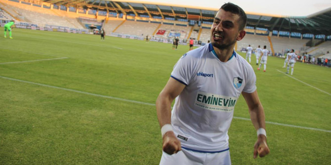 Konyaspor'un gündemindeki Emrah Erzurumspor'dan ayrıldı
