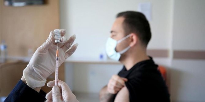 U Turskoj u danu dato blizu milion doza vakcina protiv COVID-19