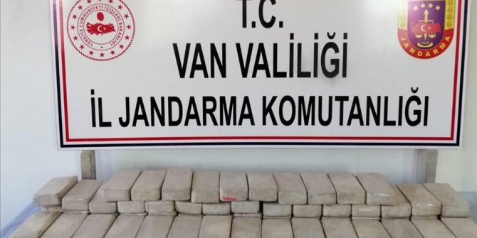 Turska: U Vanu zaplijenjeno više od 51 kilograma heroina