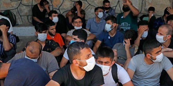 Over 100 irregular migrants held in SE Turkey
