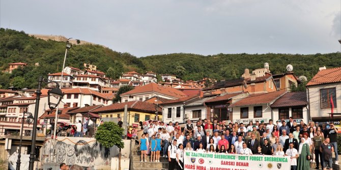 Kuzey Makedonya ve Kosova’da Srebrenitsa Soykırımı kurbanları anıldı