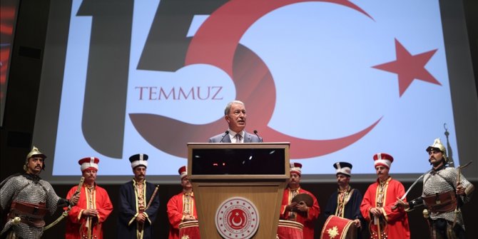 Ministar odbrane Turske Akar: Turski narod je 15. jula 2016. odbranio svoj suverenitet i državu