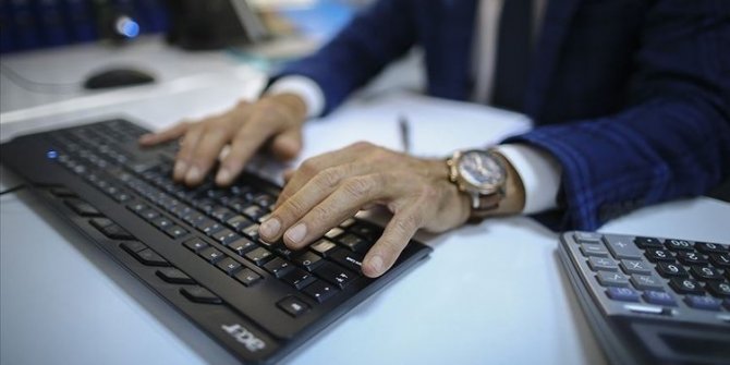 İzmir Demokrasi Üniversitesi 10 Öğretim Üyesi alacak