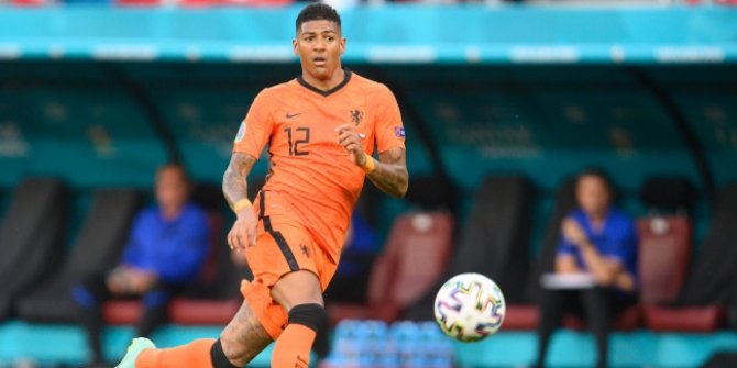 van Aanholt, Galatasaray'a çok yakın