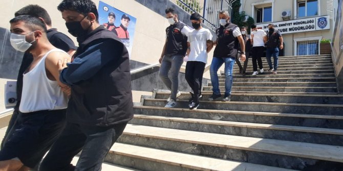 1 kişinin öldüğü sokaktaki silahlı kavga; 3 şüpheli tutuklandı