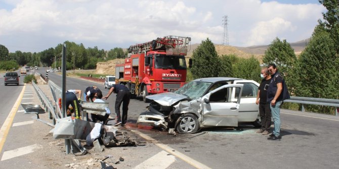 Trafik kazası: 4 yaralı