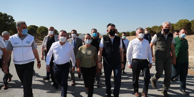 Başkan Böcek yangın bölgesinde