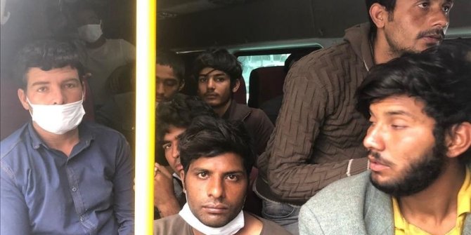 Over 145 irregular migrants held in central Turkey