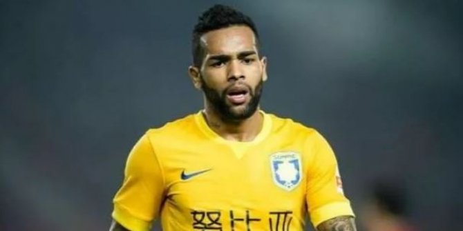 Beşiktaş, Alex Teixeira ile 2+1 yıllık anlaşmaya vardı