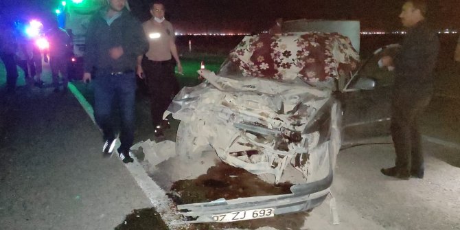 Konya'da traktöre çarpan otomobilin sürücüsü öldü