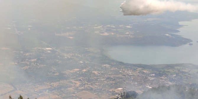 Köyceğiz’de yangın devam ediyor