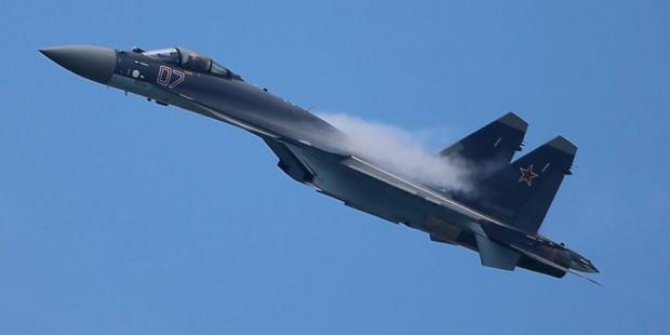 Su-35 savaş uçağı denize düştü
