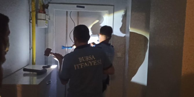 Yakınları 2 gün haber alamadı, evinde uyurken bulundu