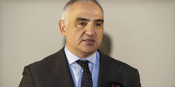 Bakan Ersoy’dan "Ormanlarda yapılaşma yetkisi" iddialarına yanıt