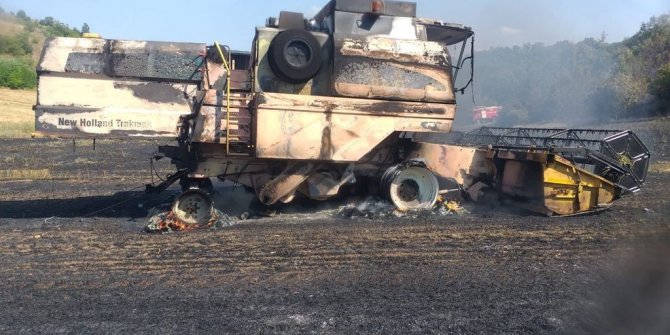 Alev alan biçerdöver ormanı yakıyordu