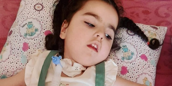 SMA hastası Ebrar yardım bekliyor