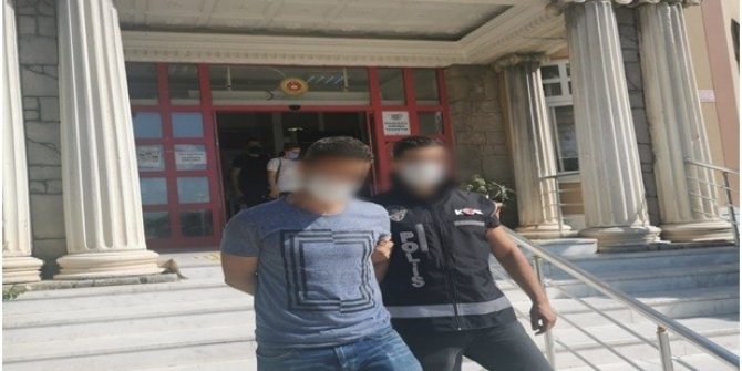 Yakalanan şahsın üzerinde uyuşturucu ele geçirildi