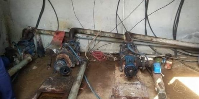 Su motorlarını çaldılar