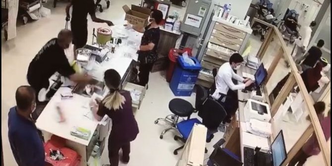 Alkollü olarak acil servise geldi, sağlık çalışanlarının üzerine yürüdü