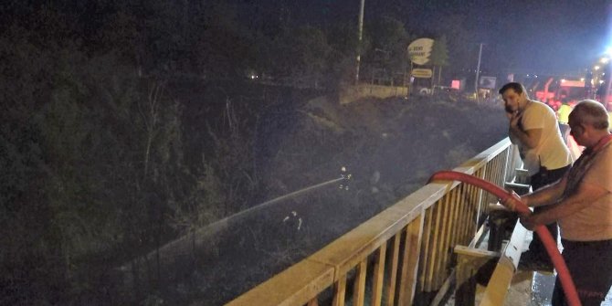 Orman yakınındaki kuru otları ateşe veren şüphelilerin gözaltı süresi 4 gün uzatıldı